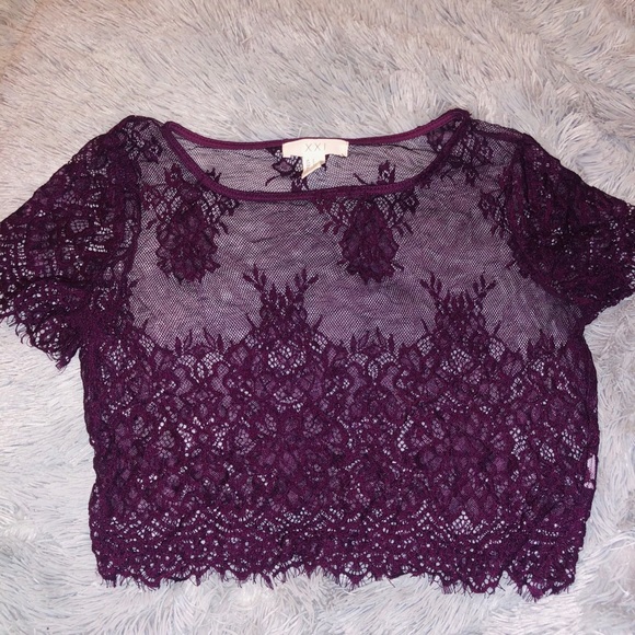 Forever 21 Tops - Forever 21 Lace Top